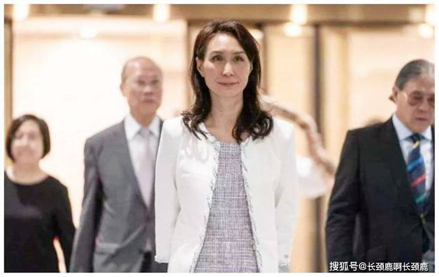 澳门赌牌背后的故事，探究几家顶尖博彩公司的优势与特色（视频解析）